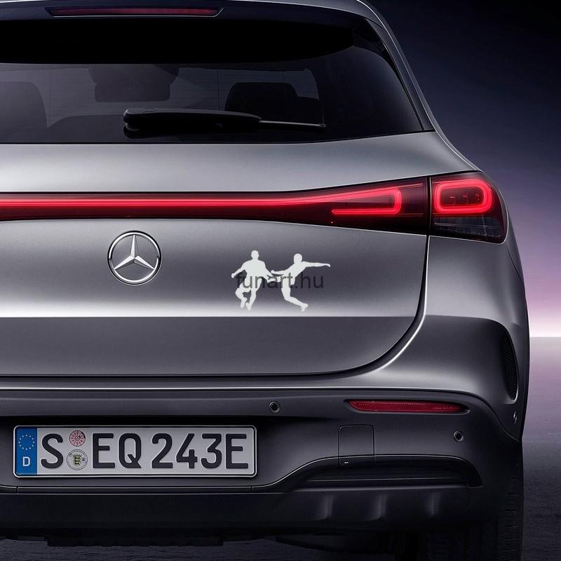 mercedes_eqa_jobb_feher_people_silhoutte_0175